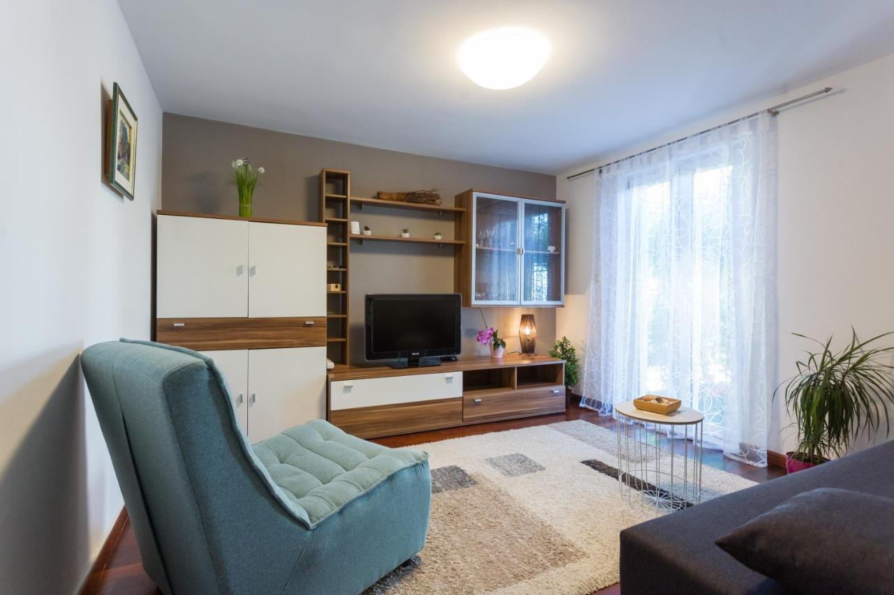 Apartments Lidija - Sea View Apartment With Exclusive Right Of Using Hot Tub Or Split Level Apartment With Exclusive Right Of Using Pool Podstrana Exterior foto